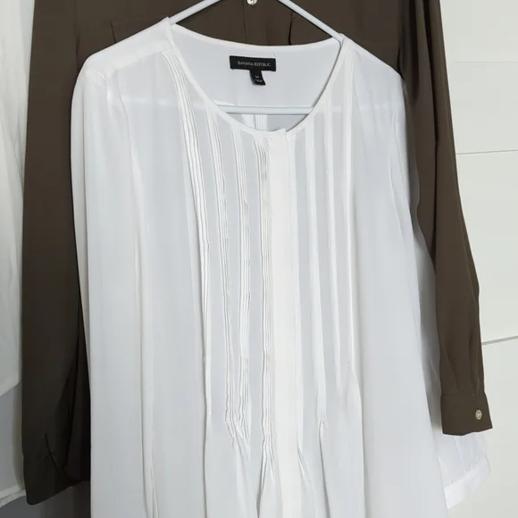 Women's Blouse Bundle - Picture 4 of 8